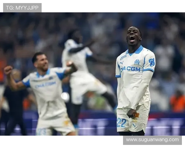 法甲马赛与球迷文化节庆典的互动与盛况